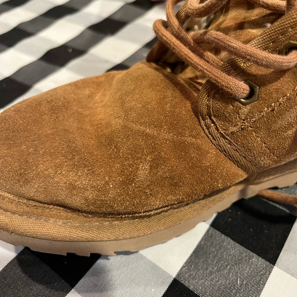 UGG Classic Tan Suede Boots - Picture 13 of 14